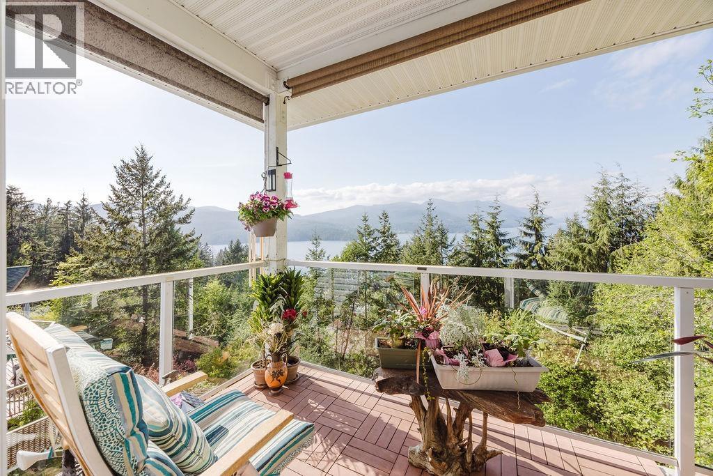 5872 DEERHORN DRIVE, Gibsons