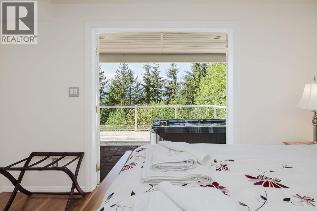 5872 DEERHORN DRIVE, Gibsons