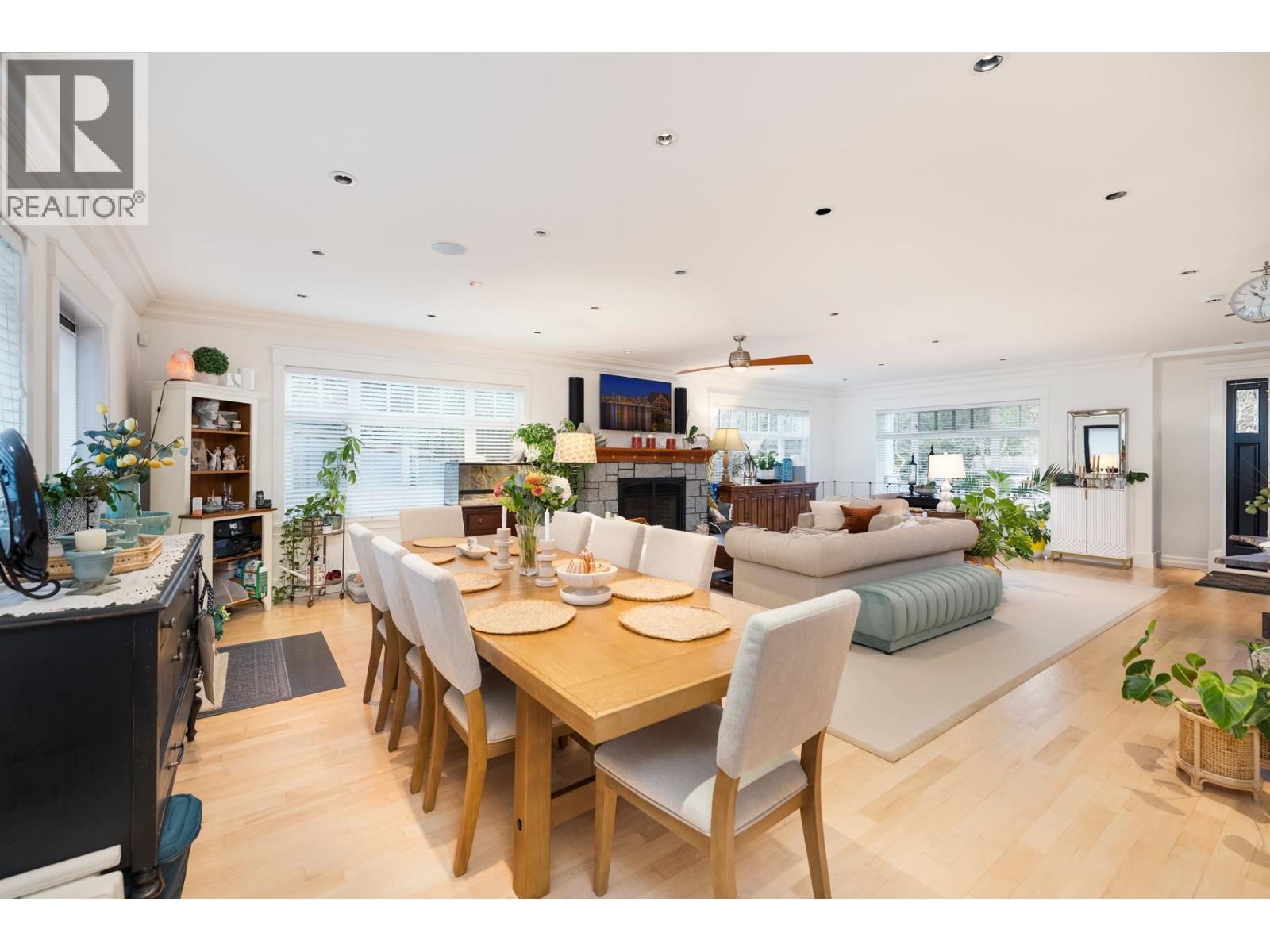 1232 HARRIS AVENUE, North Vancouver