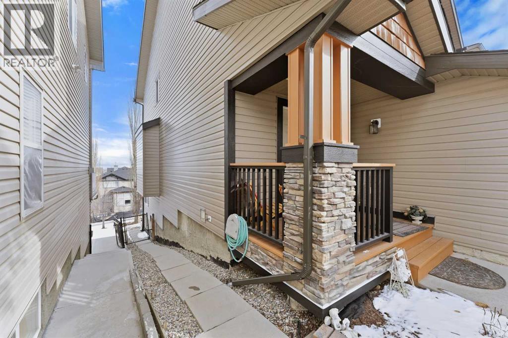 50 Panamount View NW — photo 37