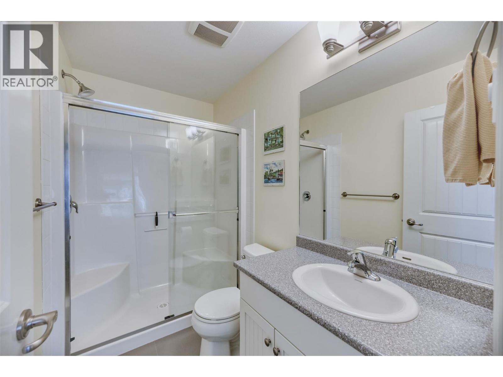 2450 RADIO TOWER Road Unit# 195, Oliver