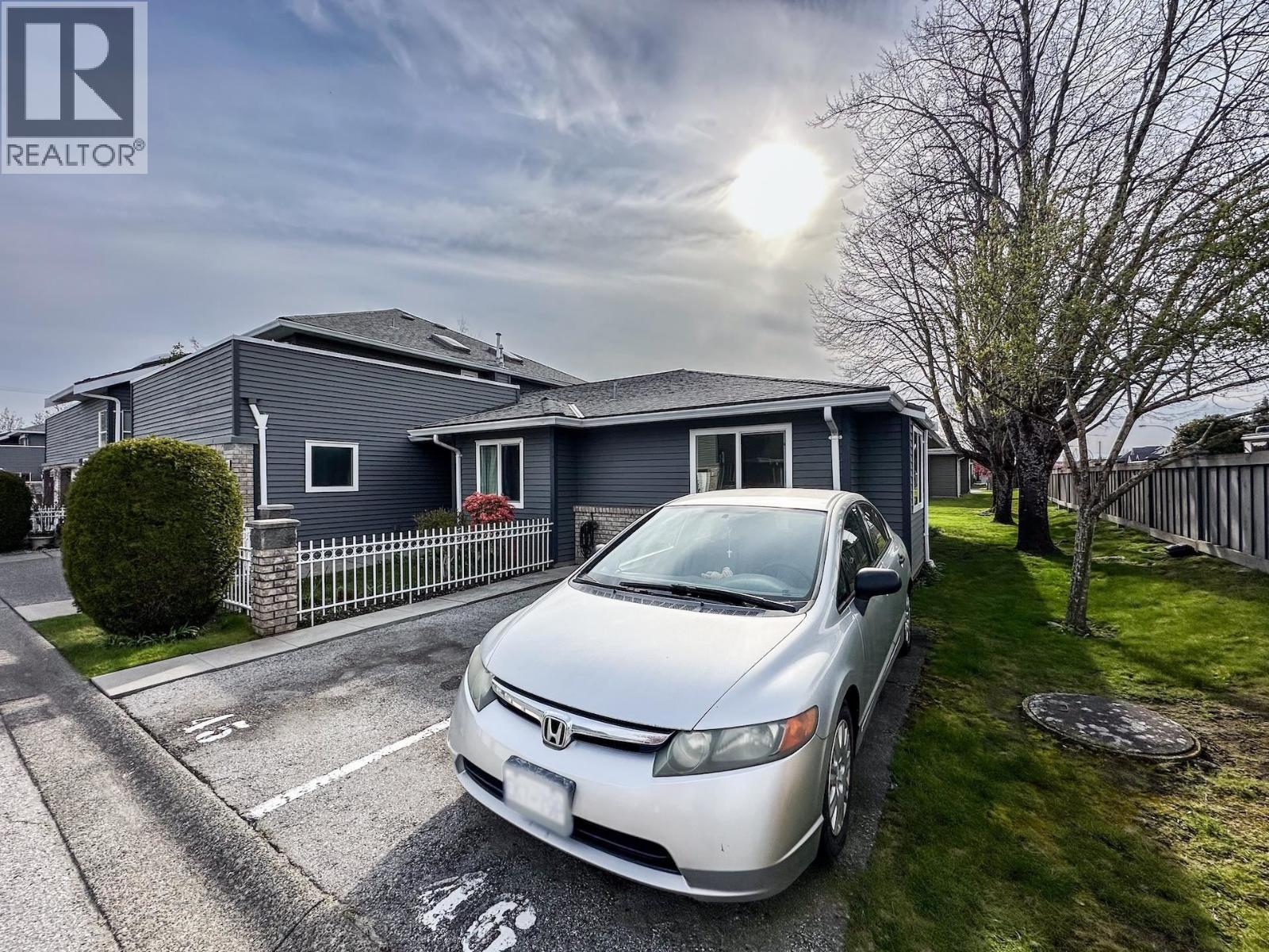 #16-6320 48A Avenue, Delta