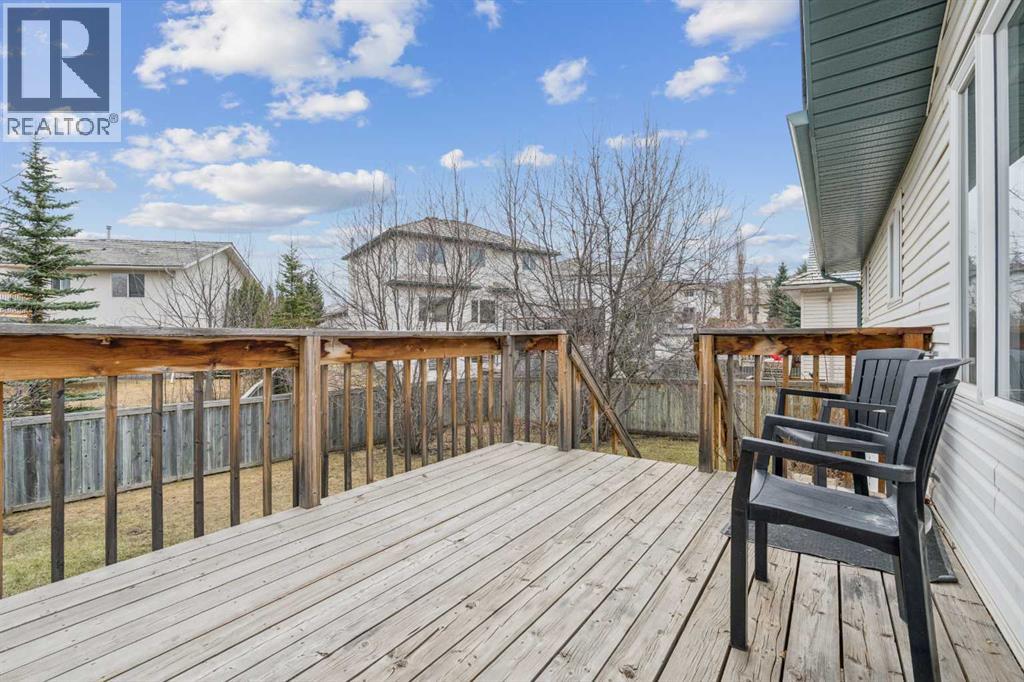 10 Bow Ridge Lane, Cochrane