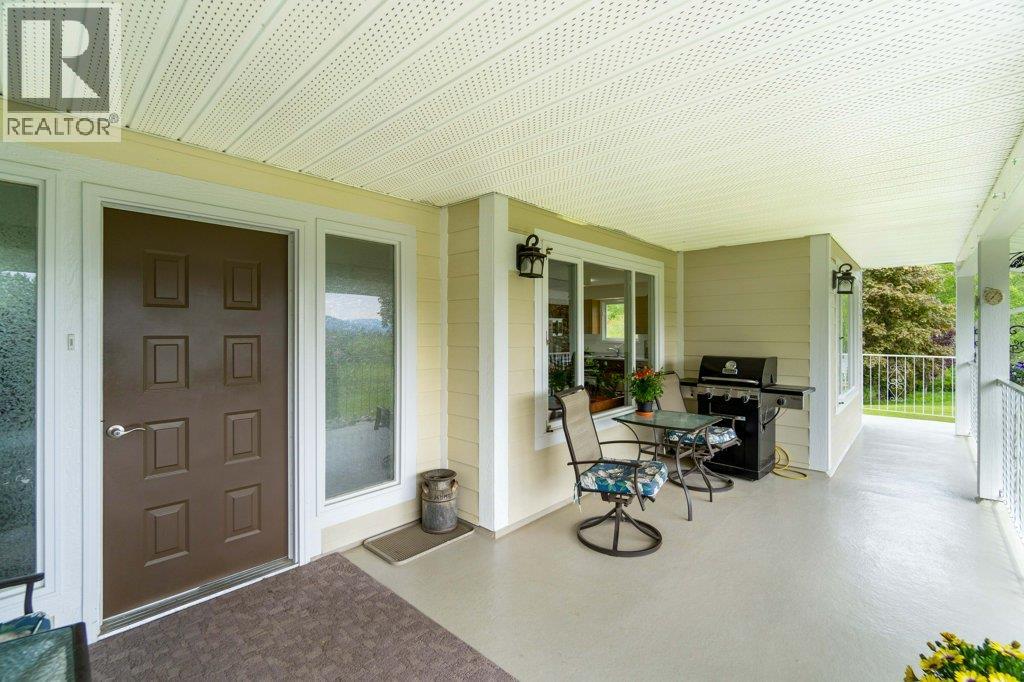 4501 44 Avenue NW, Salmon Arm