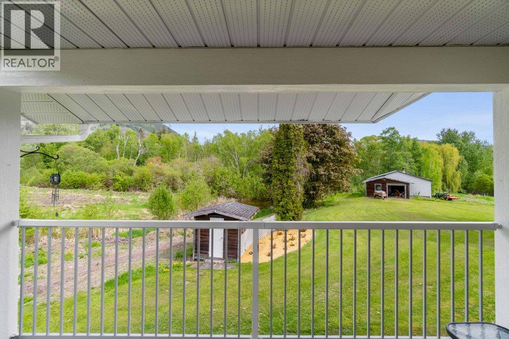 4501 44 Avenue NW, Salmon Arm