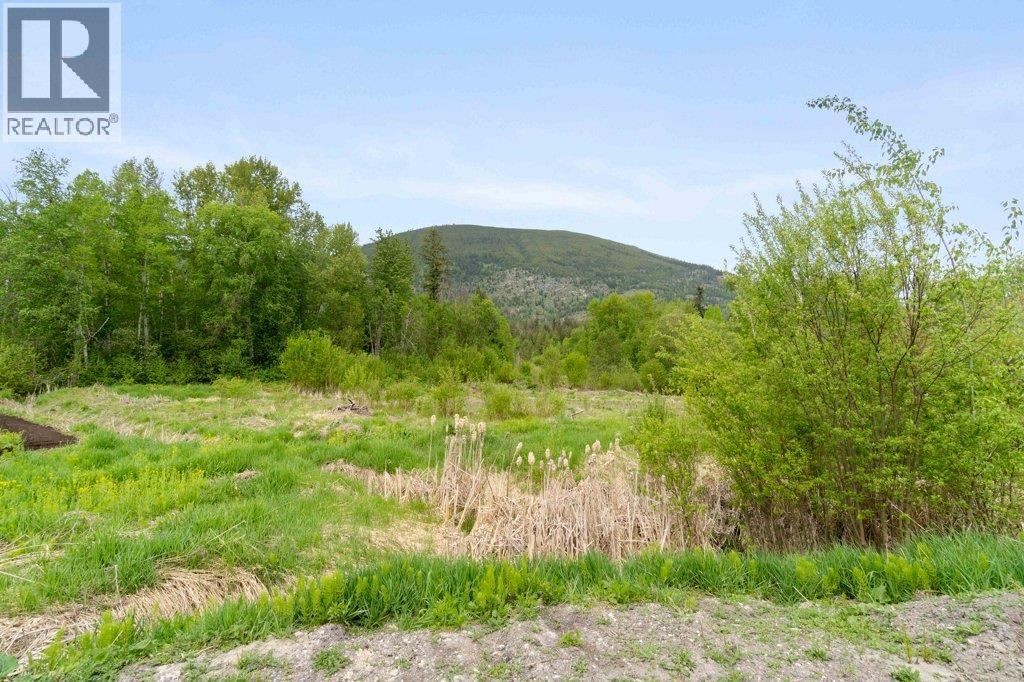 4501 44 Avenue NW, Salmon Arm