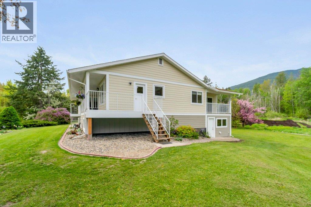 4501 44 Avenue NW, Salmon Arm