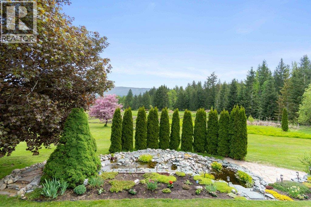 4501 44 Avenue NW, Salmon Arm