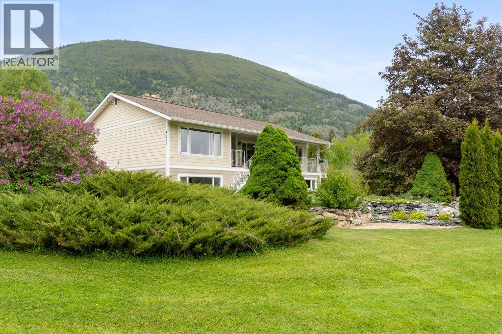 4501 44 Avenue NW, Salmon Arm