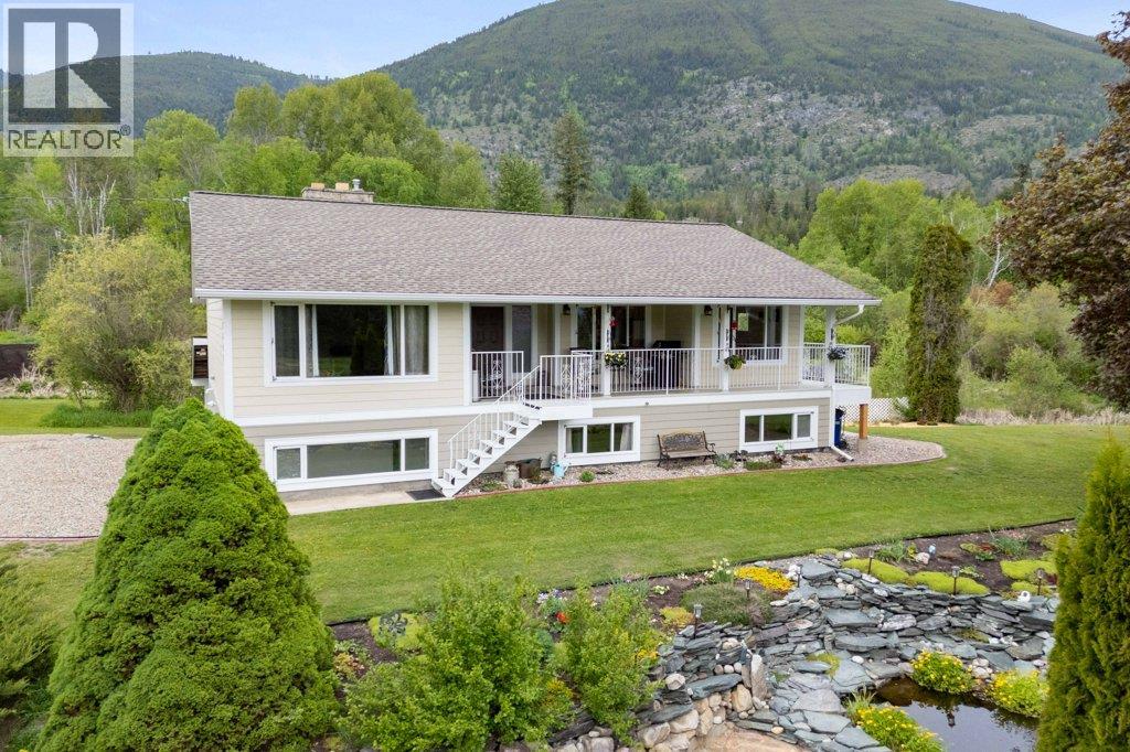 4501 44 Avenue NW, Salmon Arm