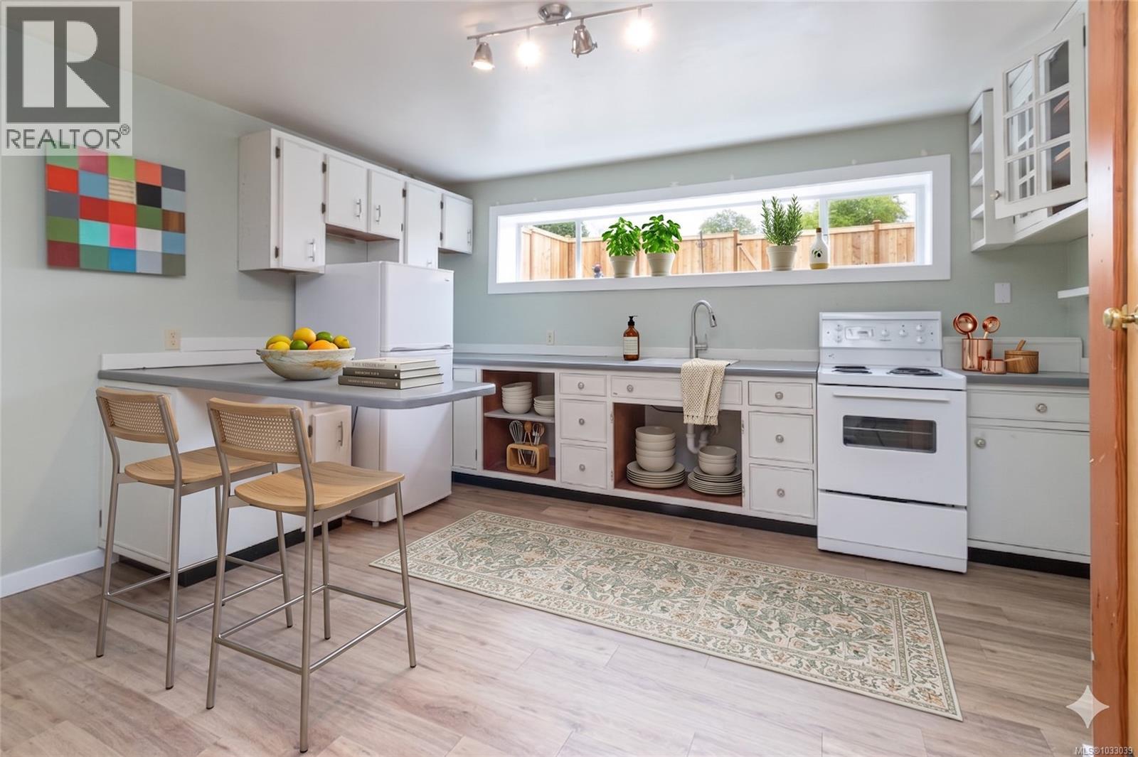 2080 Bear Hill Rd - 33