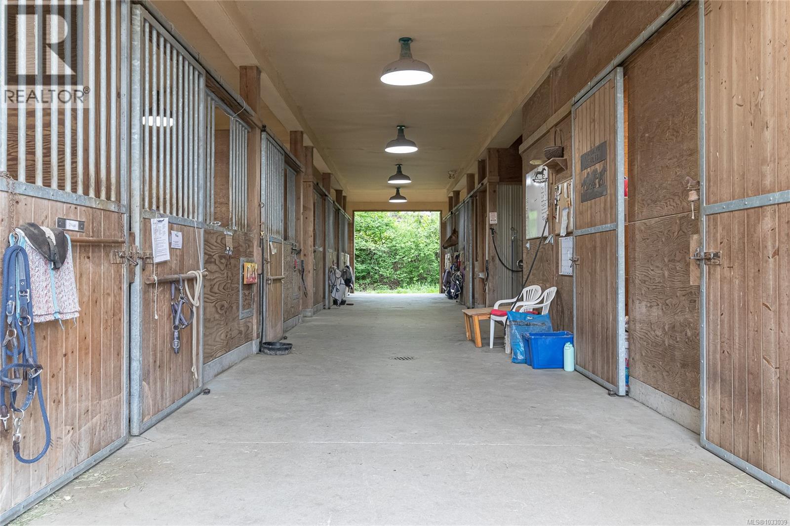 2080 Bear Hill Rd - 45