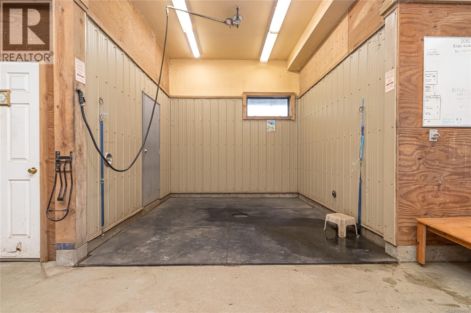 2080 Bear Hill Rd - 49