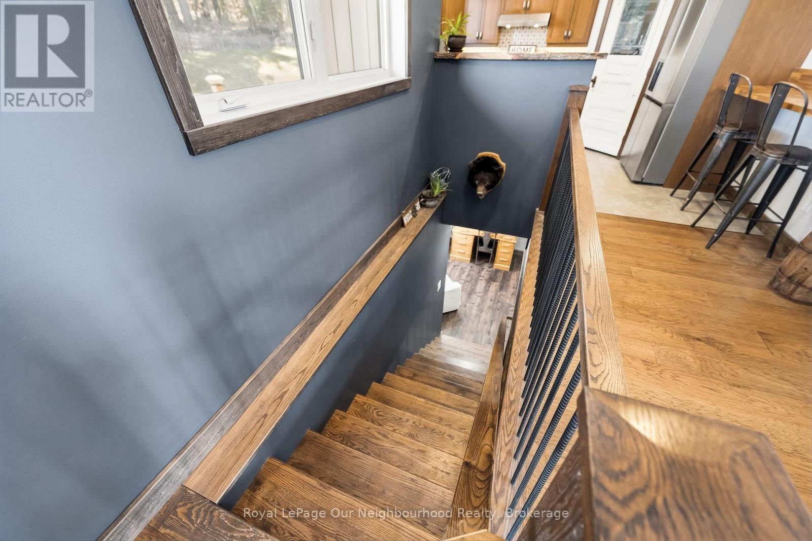 63 HANSEN ROAD - 36