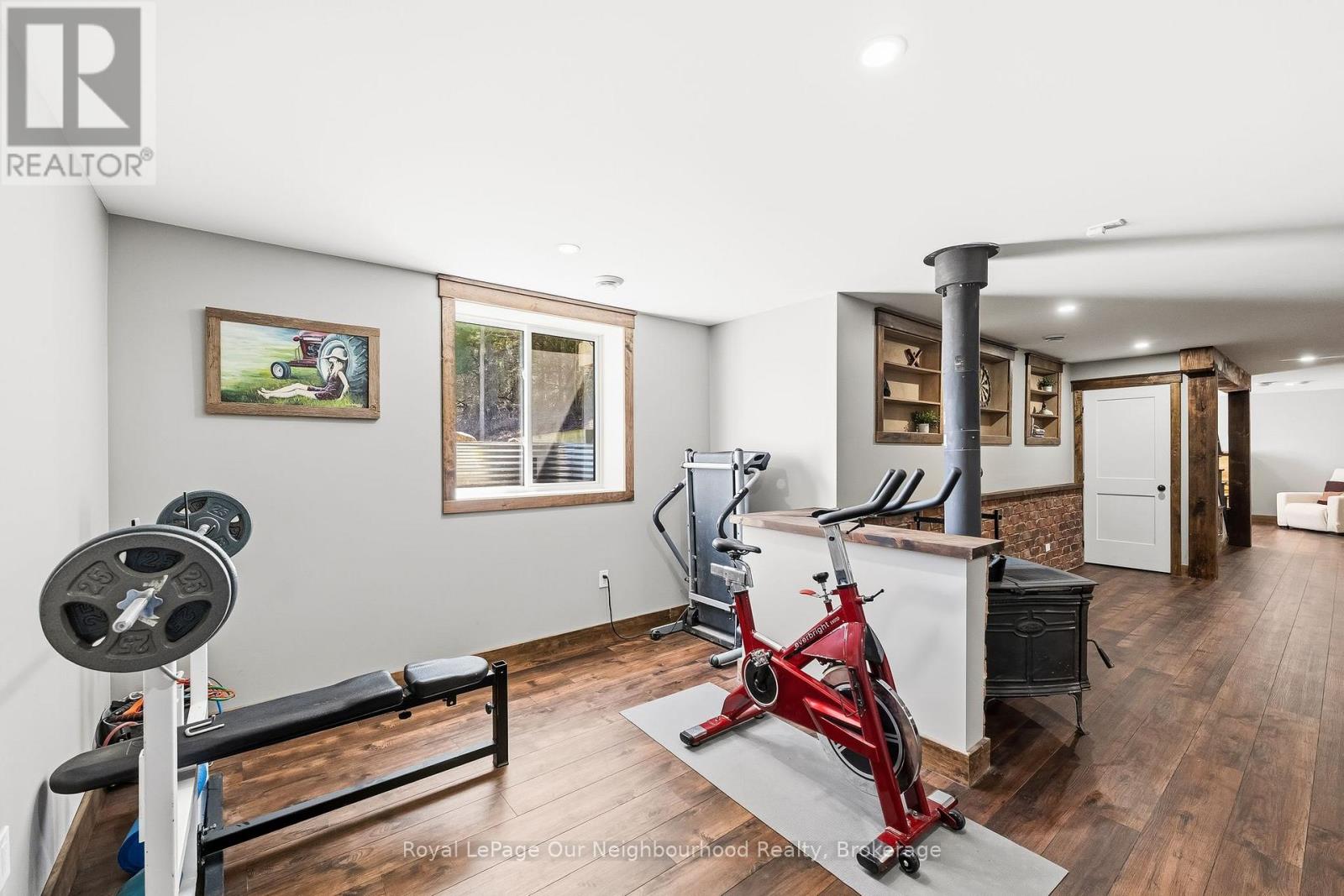 63 HANSEN ROAD - 42