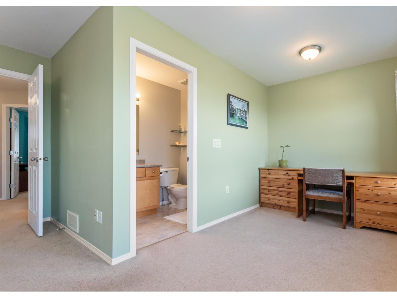 43 46906 RUSSELL ROAD, Promontory, Chilliwack