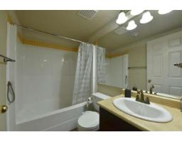 106 9865 140 Street, Surrey, BC V3T4M4 Photo 11