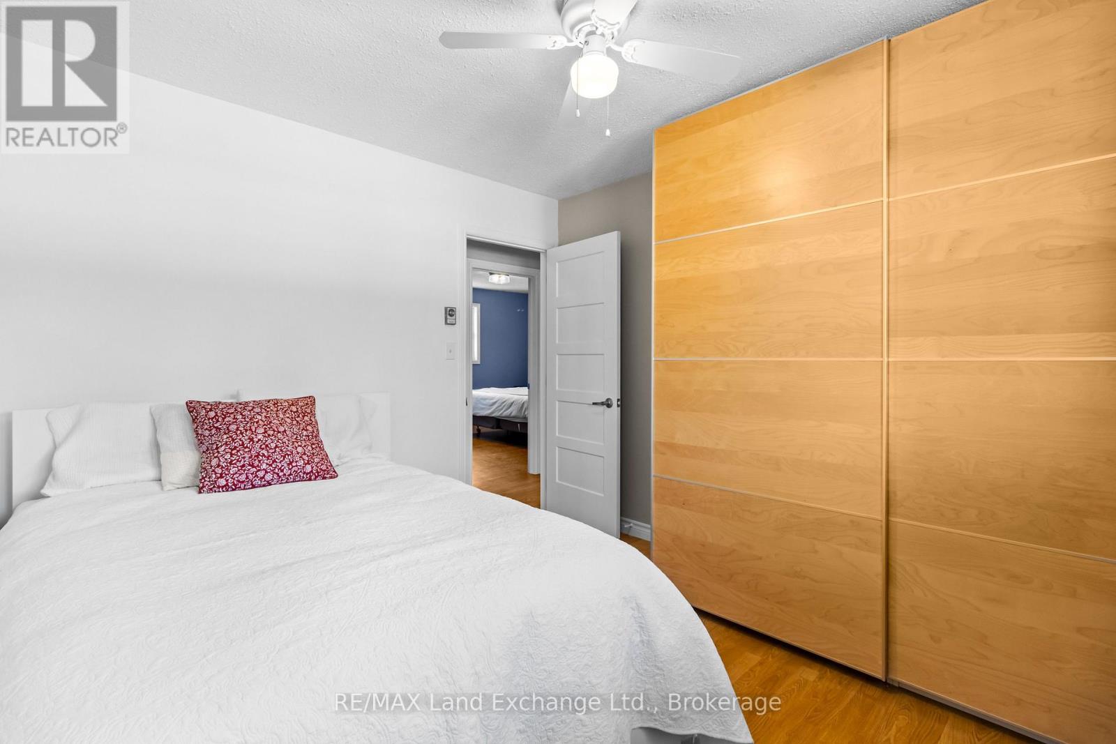 5 GOBLE PLACE - 27