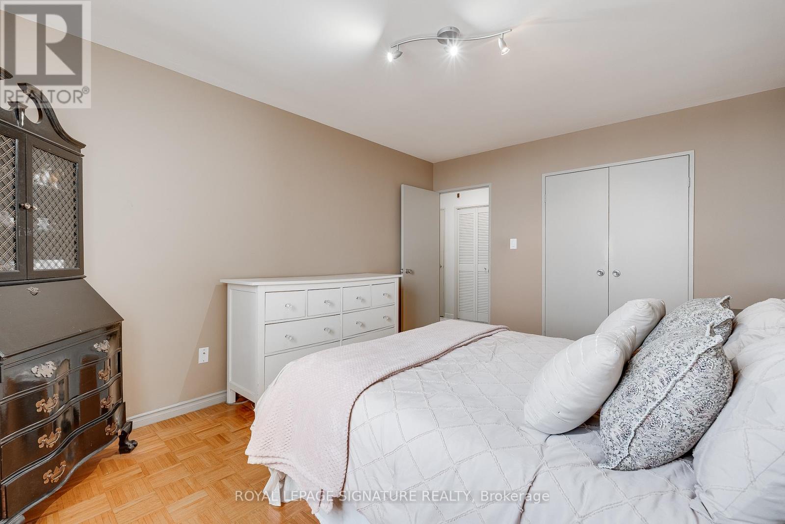 #611 1 FOUR WINDS DRIVE - 13