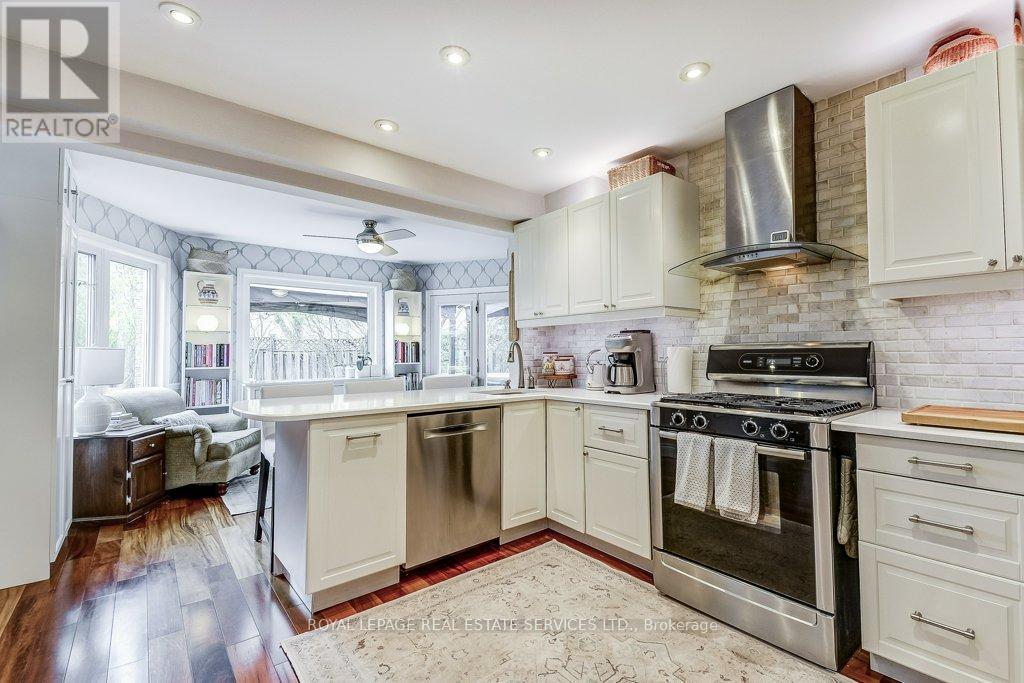 1279 OLD ENGLISH LANE - 12