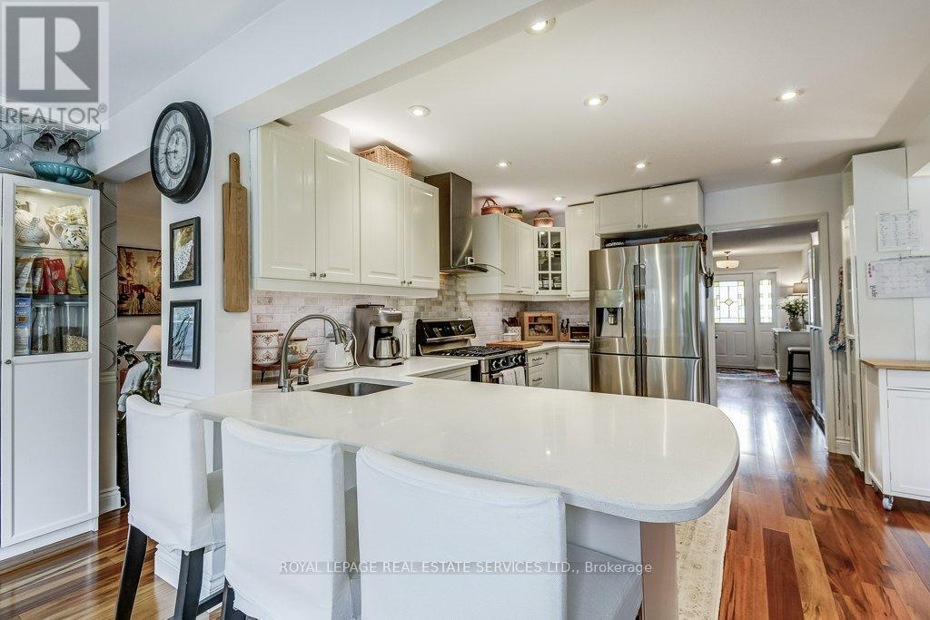 1279 OLD ENGLISH LANE - 14