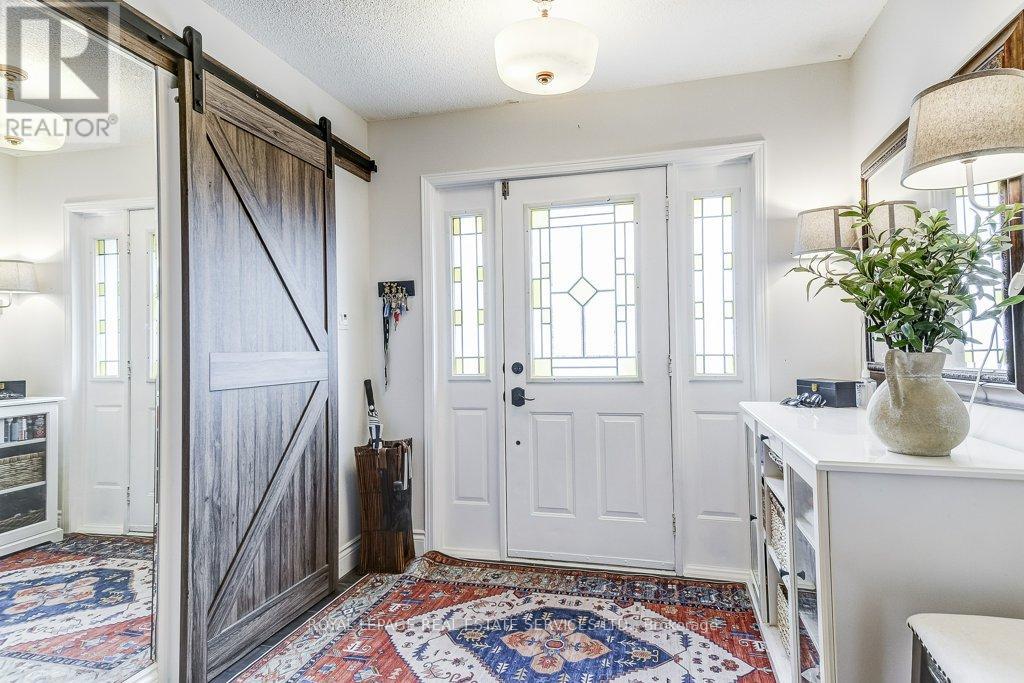 1279 OLD ENGLISH LANE - 2