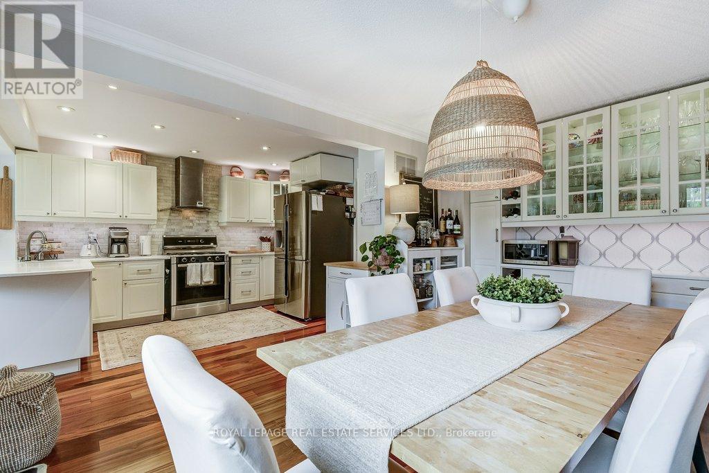 1279 OLD ENGLISH LANE - 21