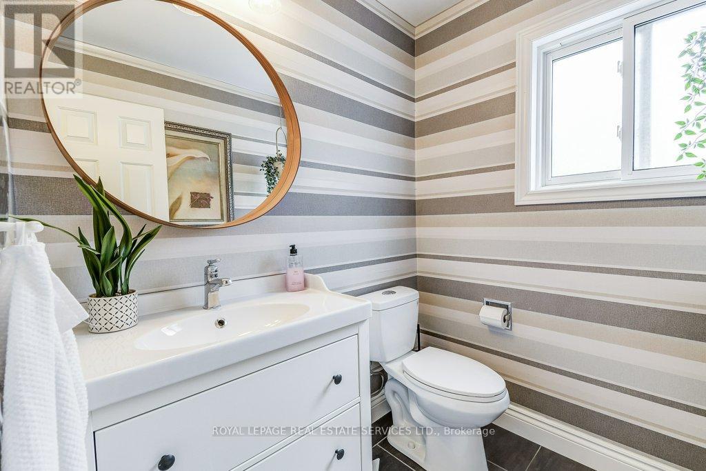 1279 OLD ENGLISH LANE - 22