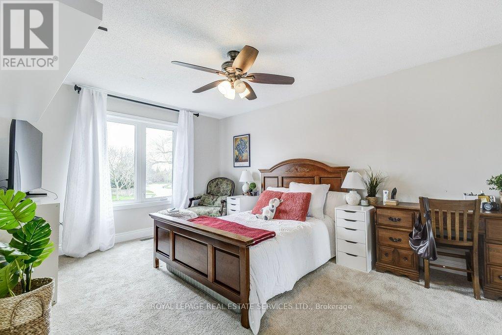 1279 OLD ENGLISH LANE - 24