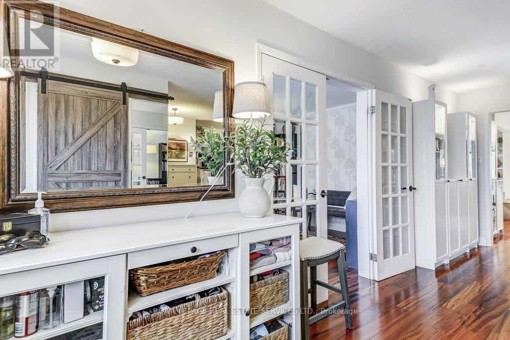 1279 OLD ENGLISH LANE - 3