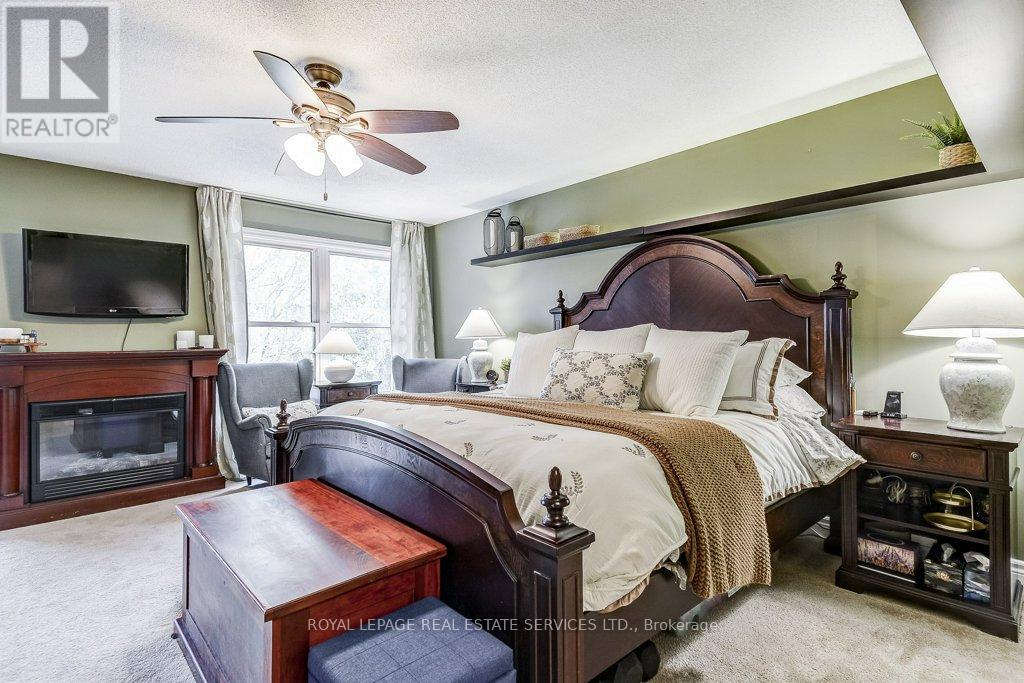 1279 OLD ENGLISH LANE - 30