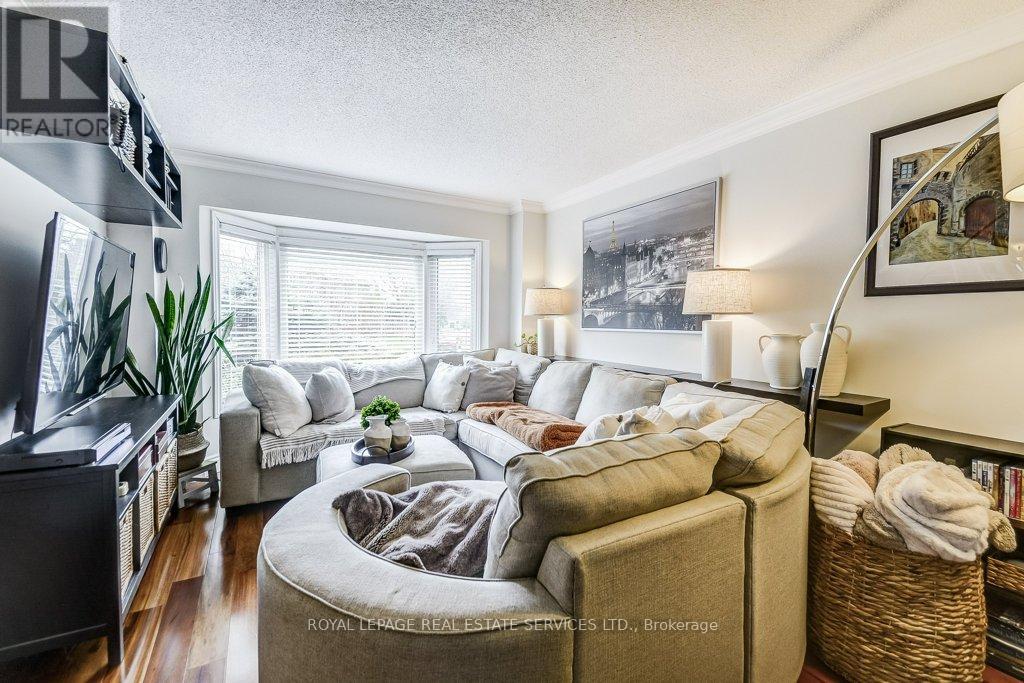 1279 OLD ENGLISH LANE - 6