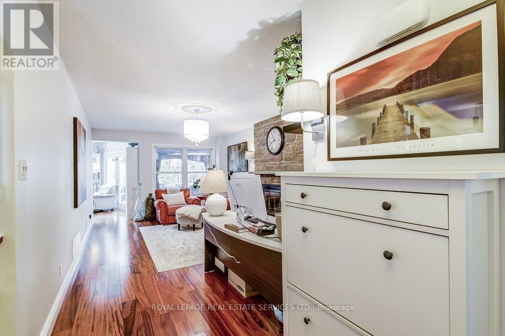1279 OLD ENGLISH LANE - 9