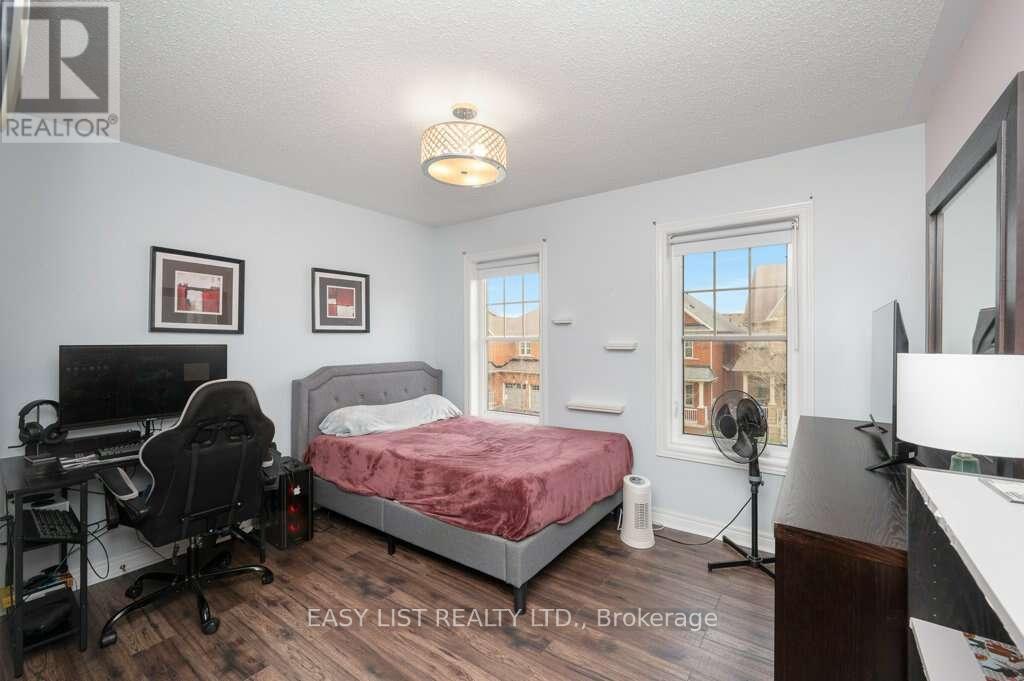 455 HARKIN PLACE - 32