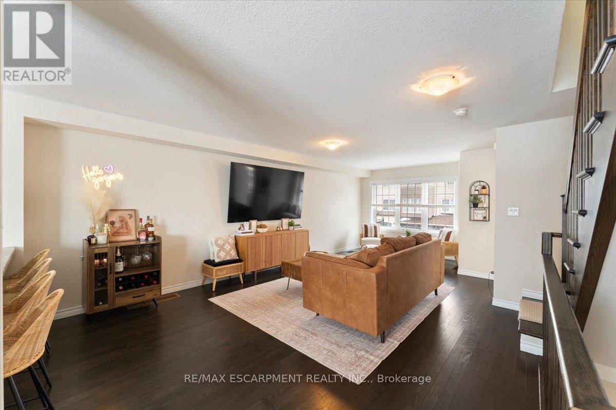 31 MAYLAND TRAIL - 16