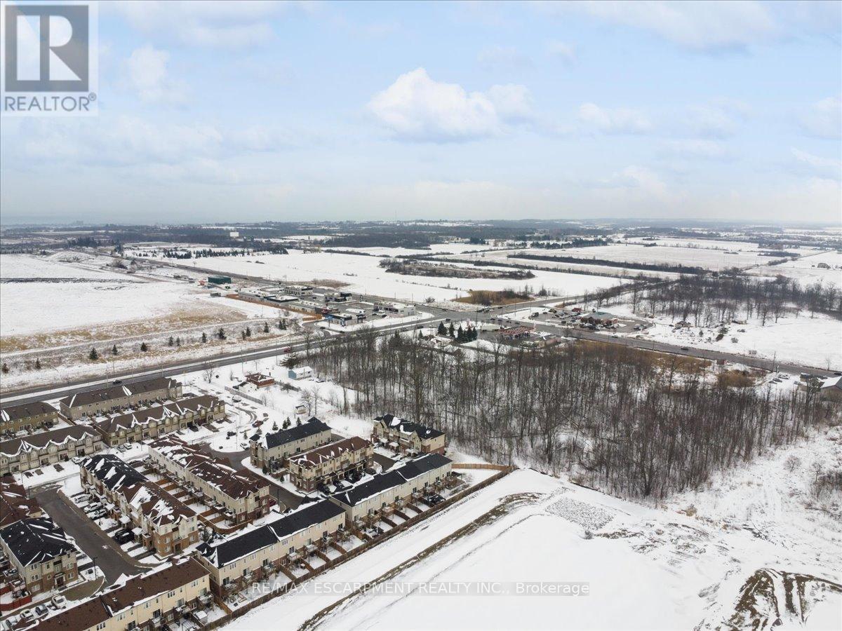31 MAYLAND TRAIL - 33
