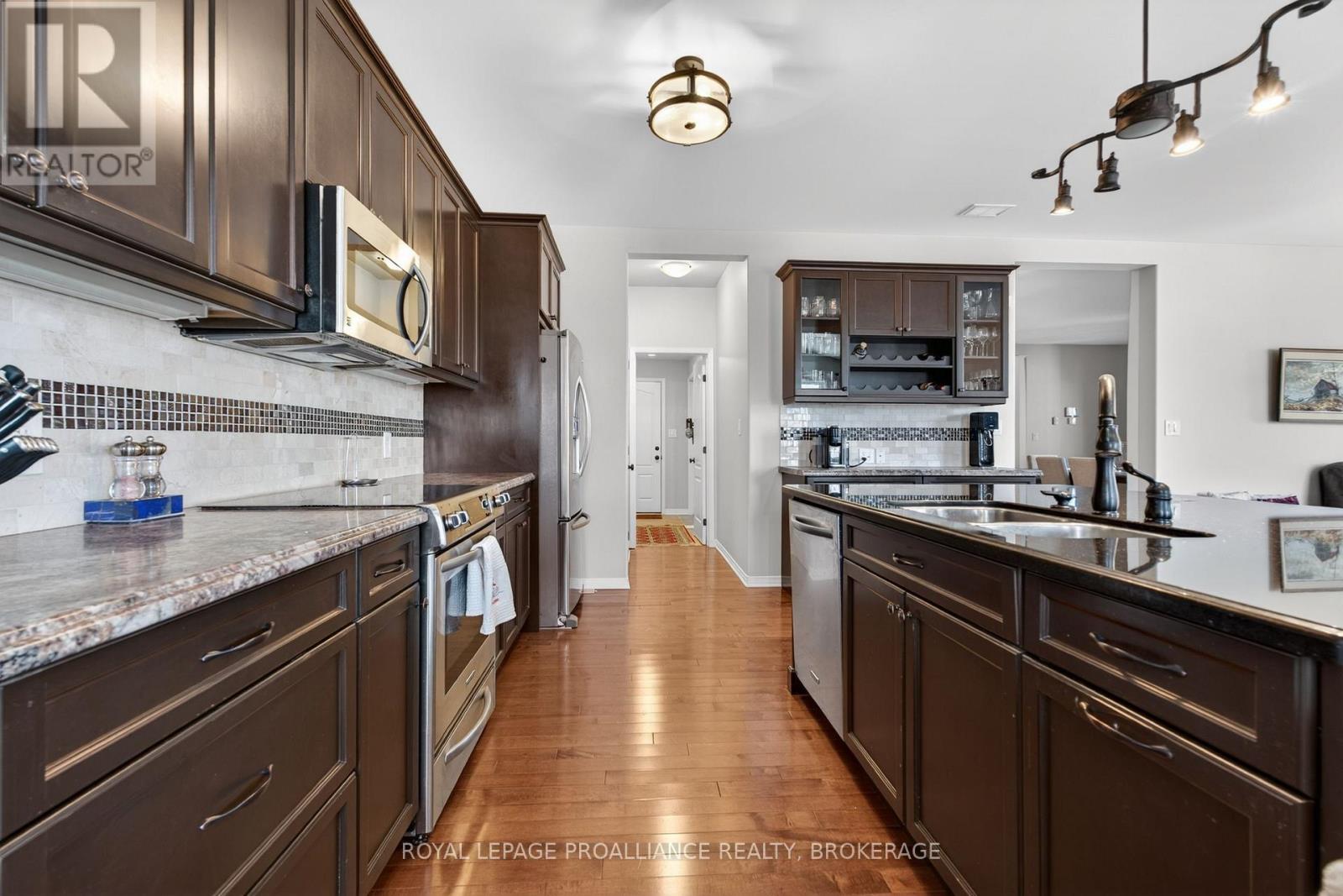 1425 EVERGREEN DRIVE - 13