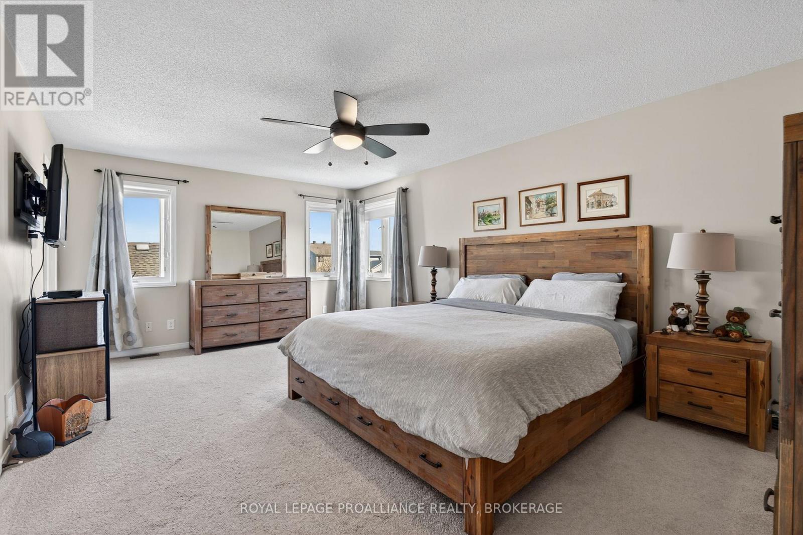 1425 EVERGREEN DRIVE - 18