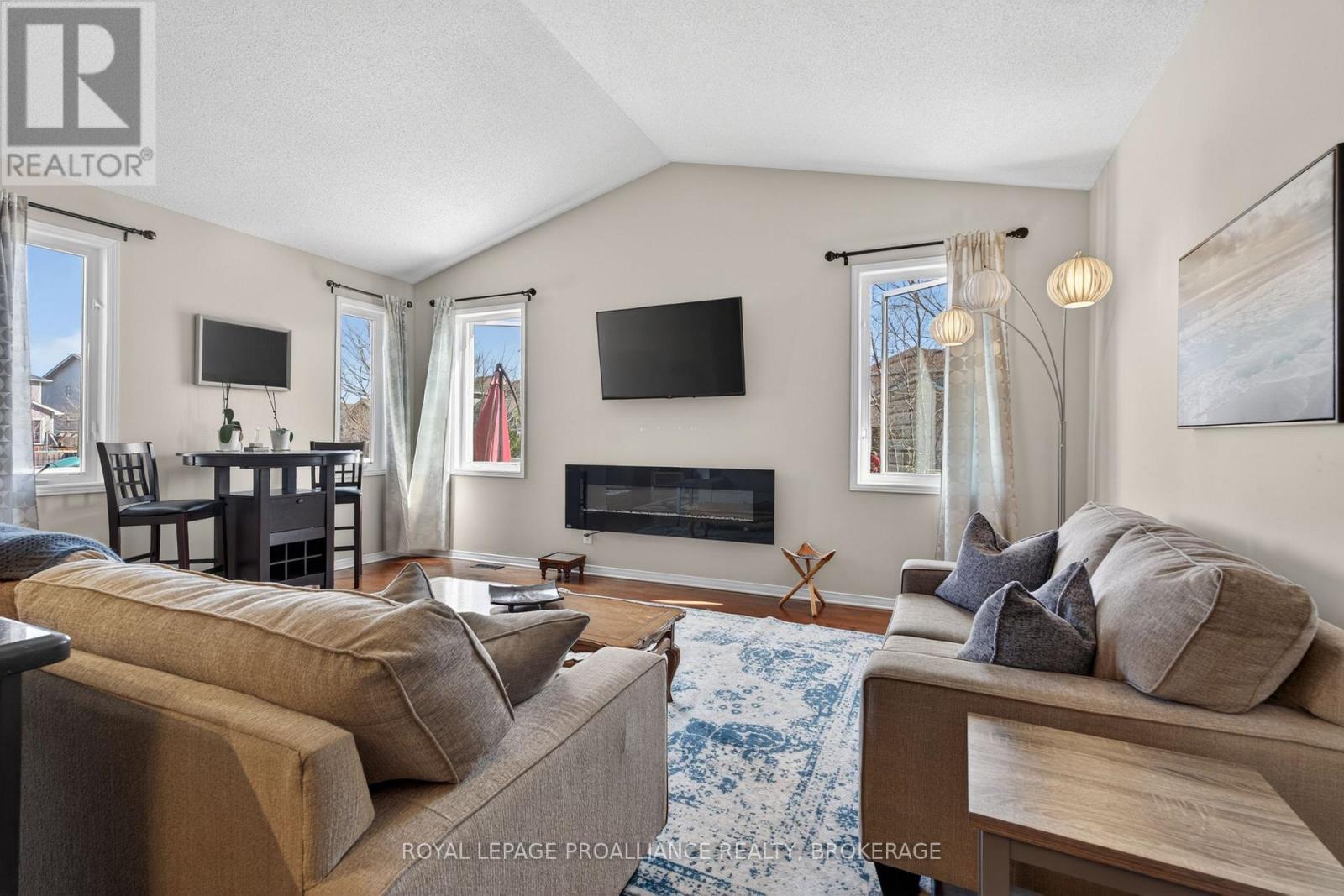1425 EVERGREEN DRIVE - 9