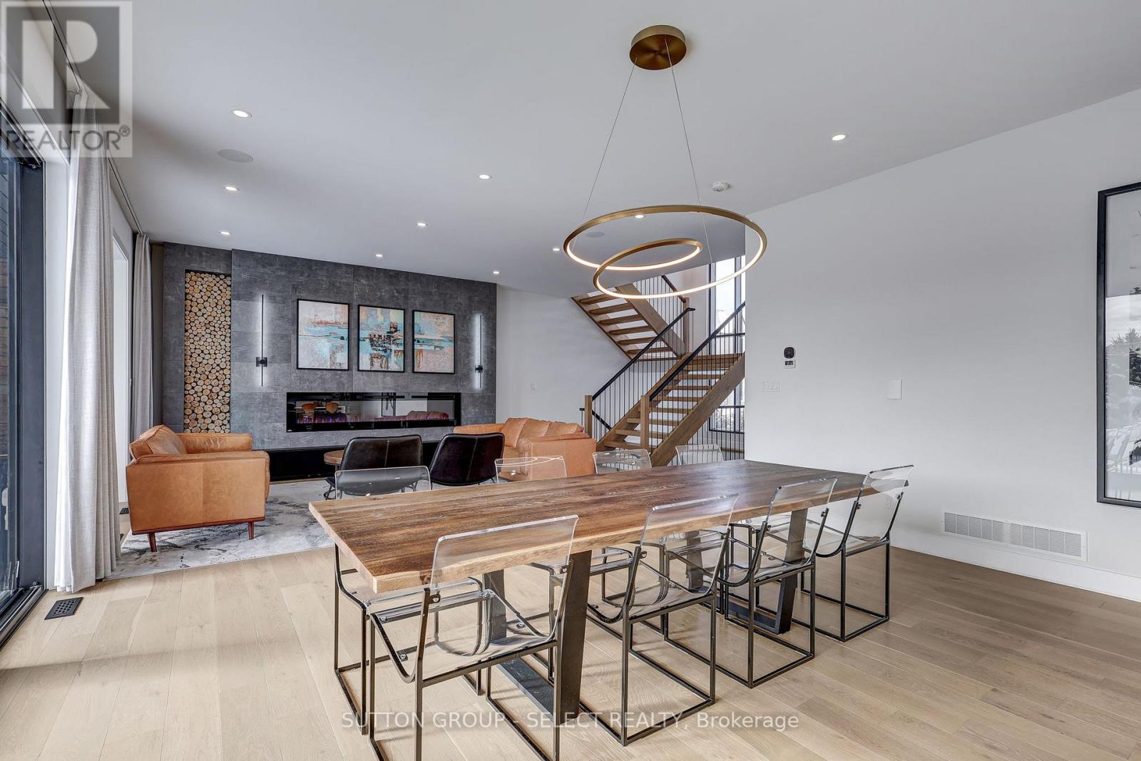 147 WESTBROOK DRIVE Property Photo