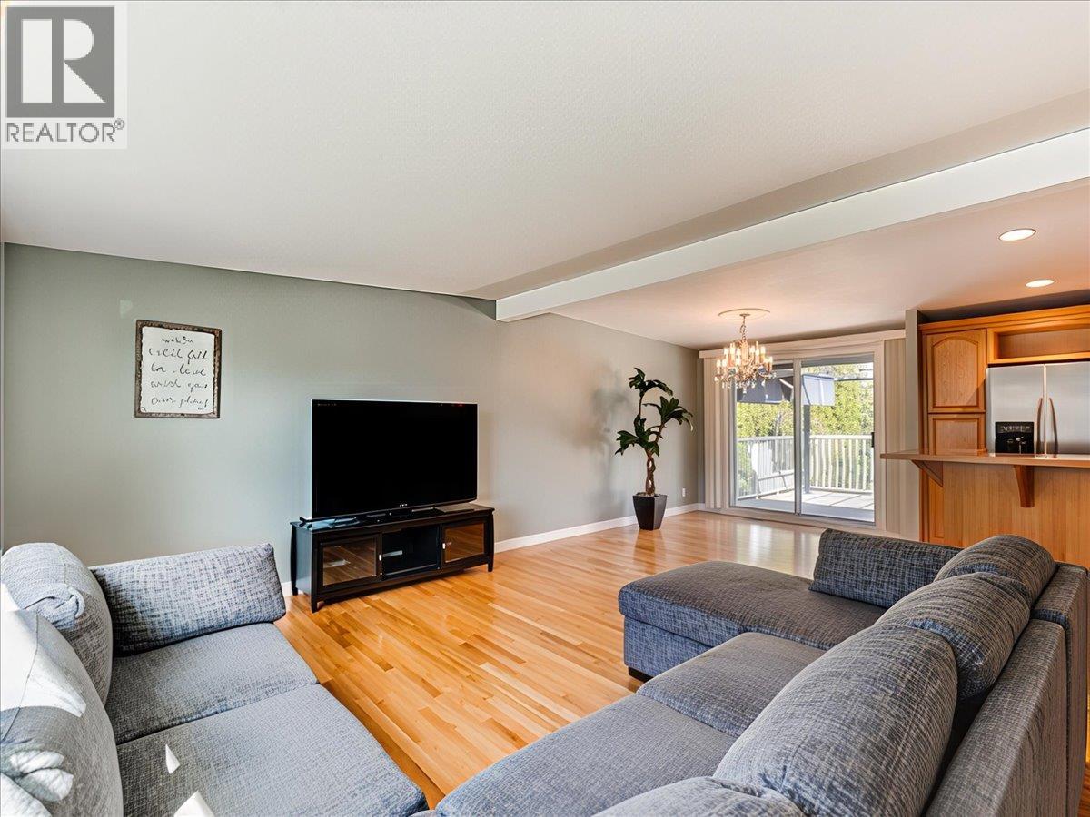 3833 DOGWOOD Drive, Trail