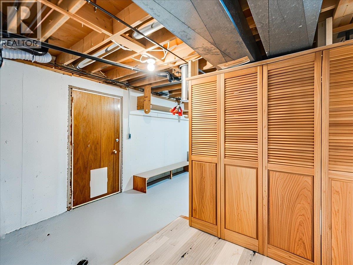 3833 DOGWOOD Drive, Trail