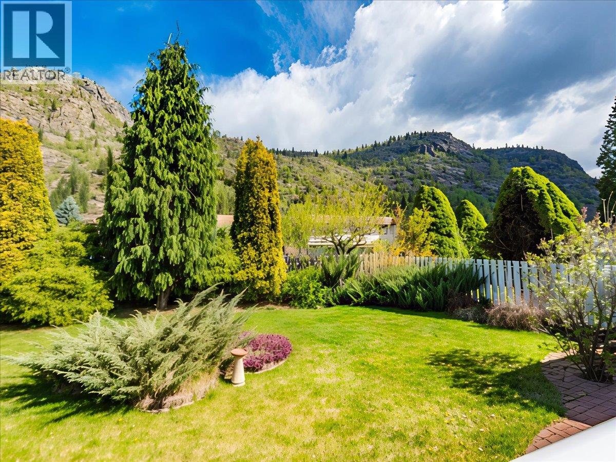 3833 DOGWOOD Drive, Trail