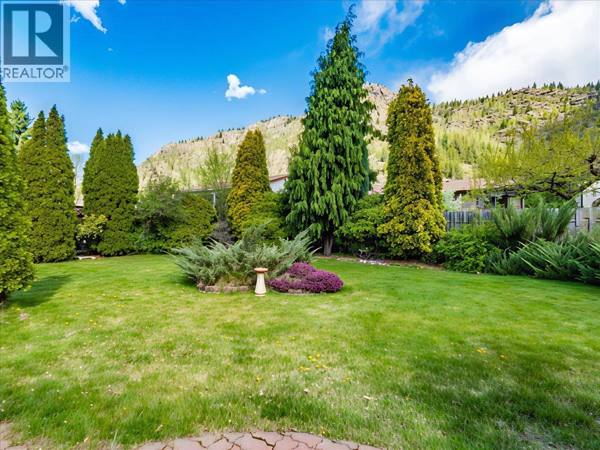 3833 DOGWOOD Drive, Trail