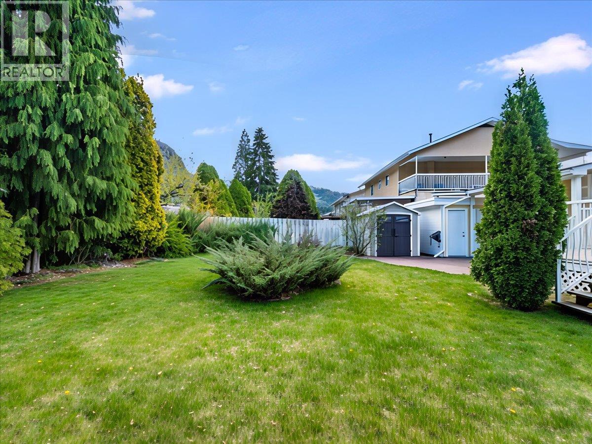 3833 DOGWOOD Drive, Trail