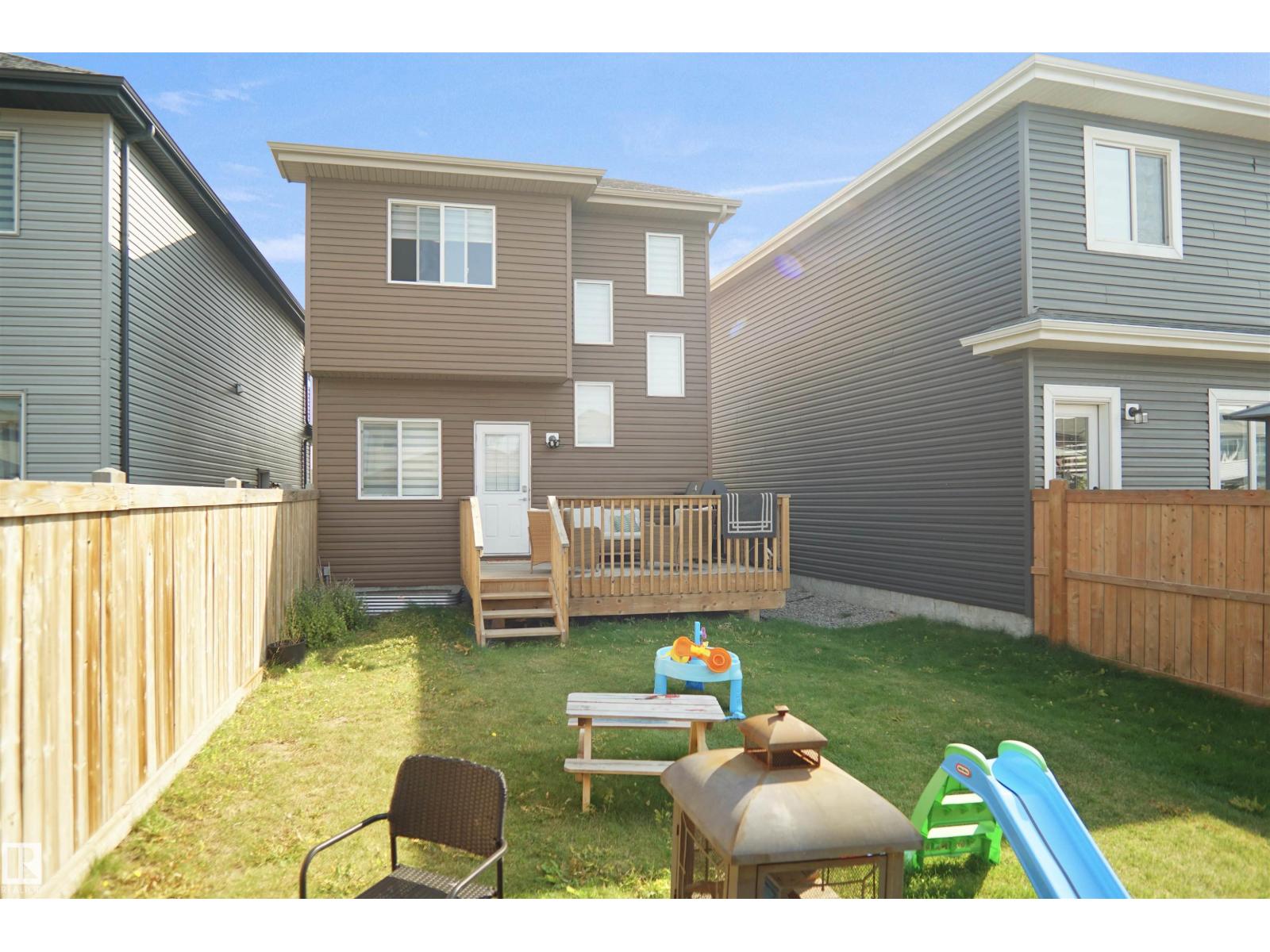 17916 62 ST NW - 34