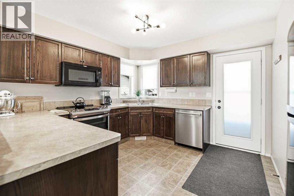 60 Garden Road, Lacombe