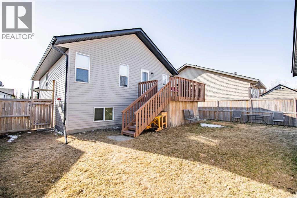 60 Garden Road, Lacombe