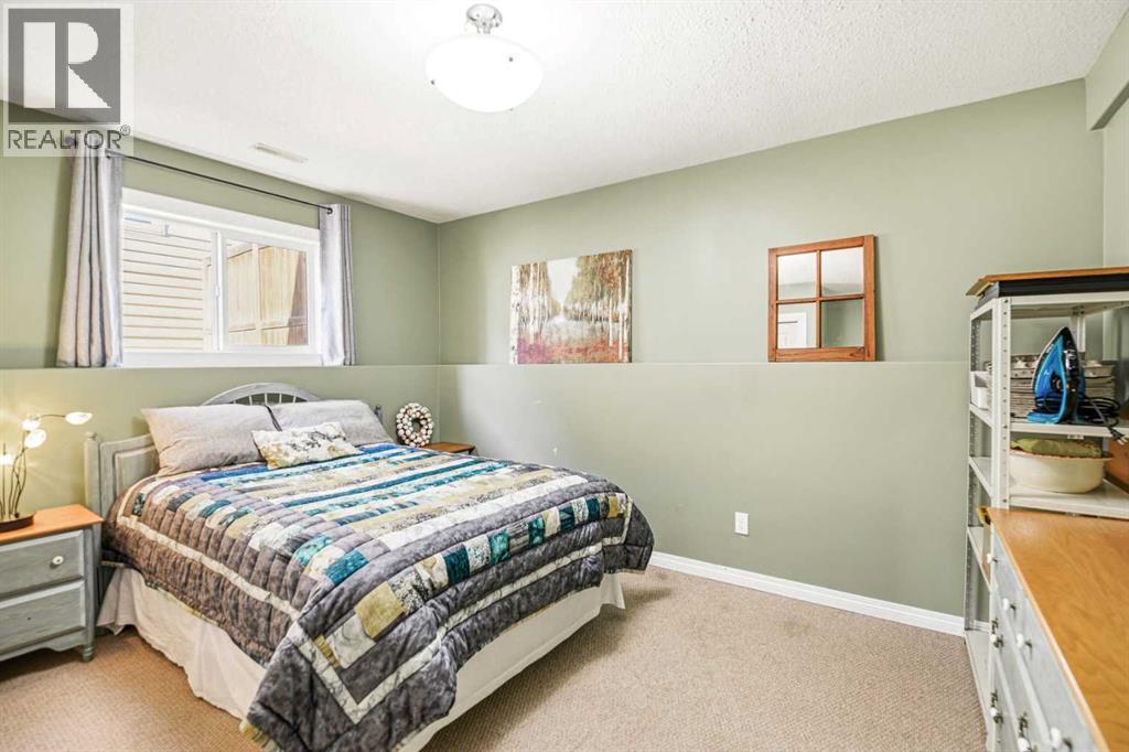 60 Garden Road, Lacombe