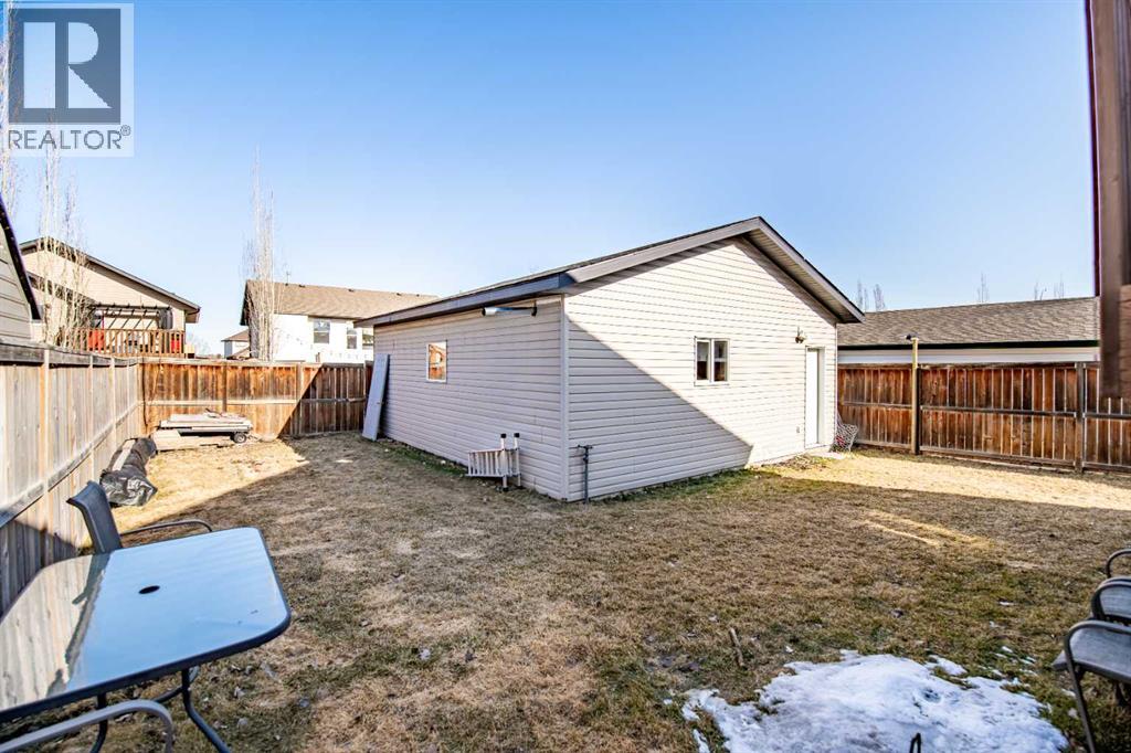 60 Garden Road, Lacombe